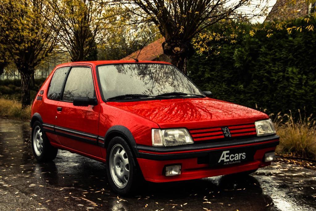 Peugeot 205 GTI *** 1900 / MANUAL / LEATHER / TOP CONDITION*