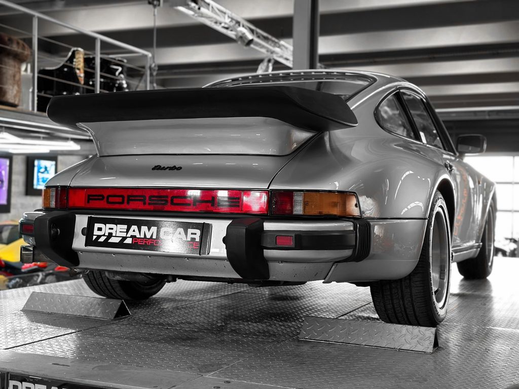 Porsche Porsche 911 type 930 Turbo 3.3 1986