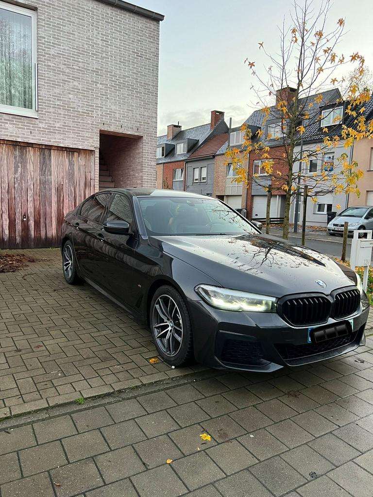 BMW Série 5 520 2023// Hybride - Diesel Automatique// TVA