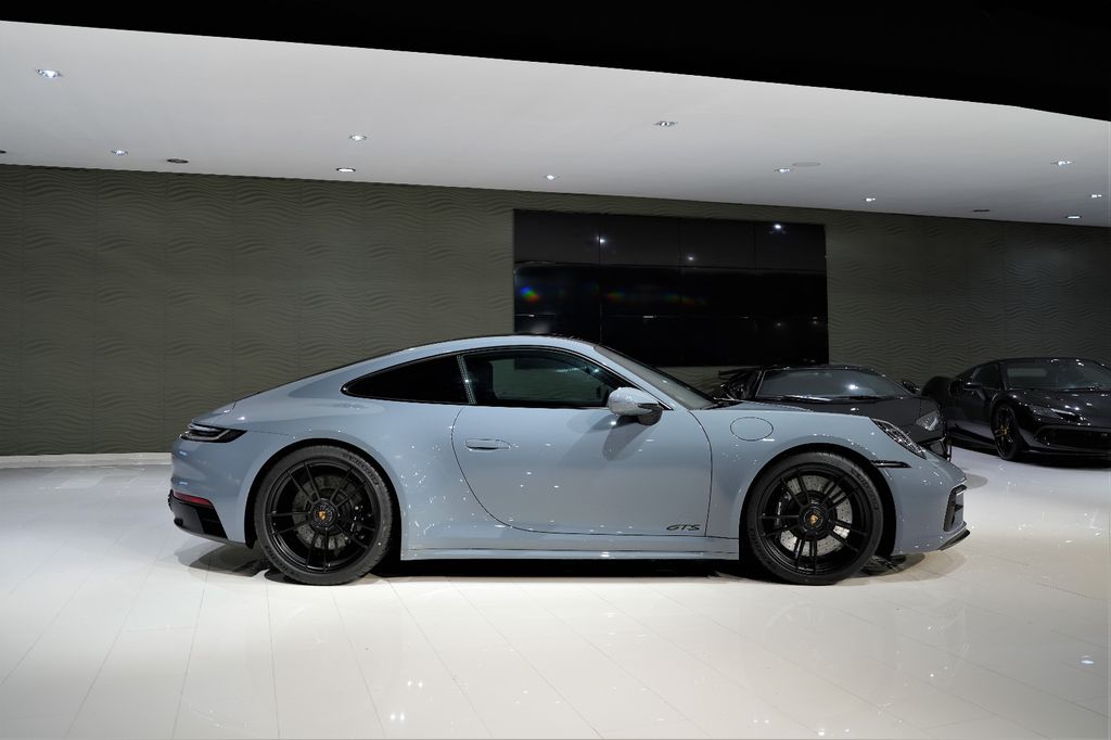 Porsche 911 Carrera GTS*MATRIX*BOSE*LIFT*CHRONO*GLASDACH