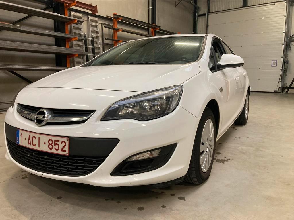 Opel Astra 1.4 essence 74 kW / 100 ch