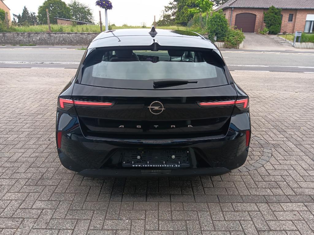 Opel Astra Edition 1.2 benz turbo 5drs zwart bj. 11/2022