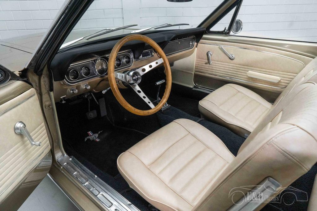Ford Mustang Cabrio| restauriert | Sehr guter Zustand