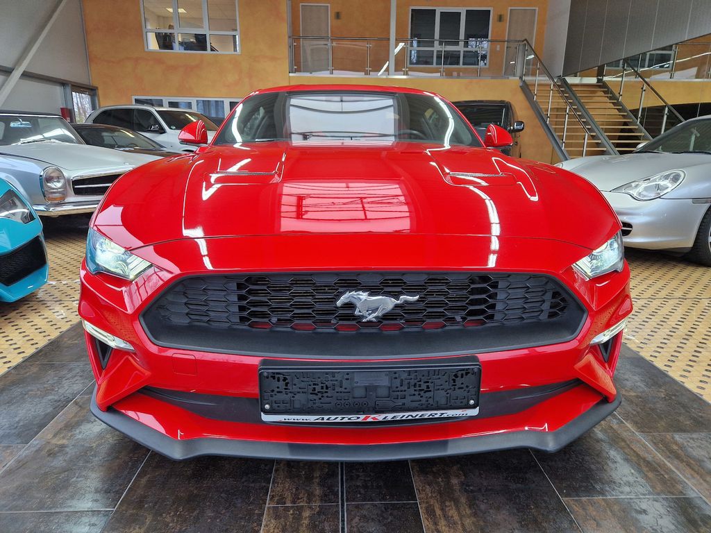Ford Mustang 2.3 EcoBoost Fastback Performance Paket