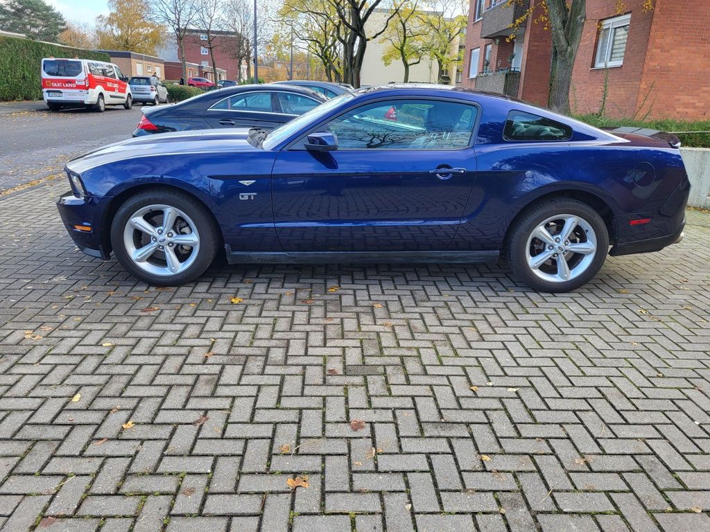Ford Ford Mustang GT 4,6 V8 2010