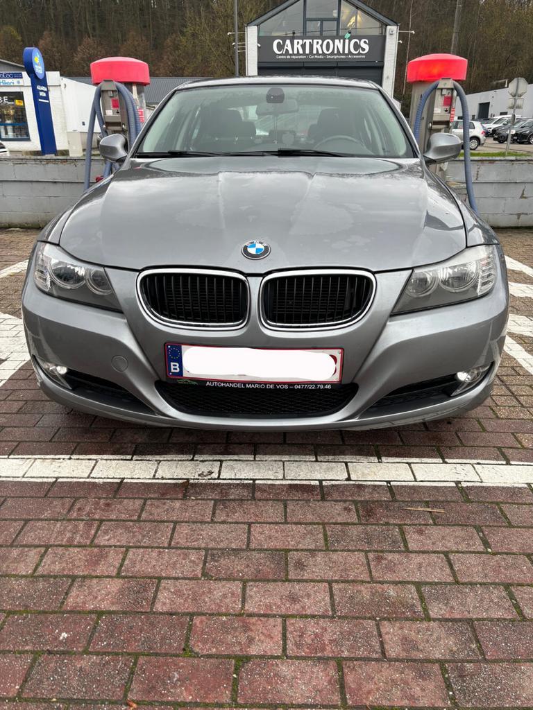 BMW série 3 E90 316d