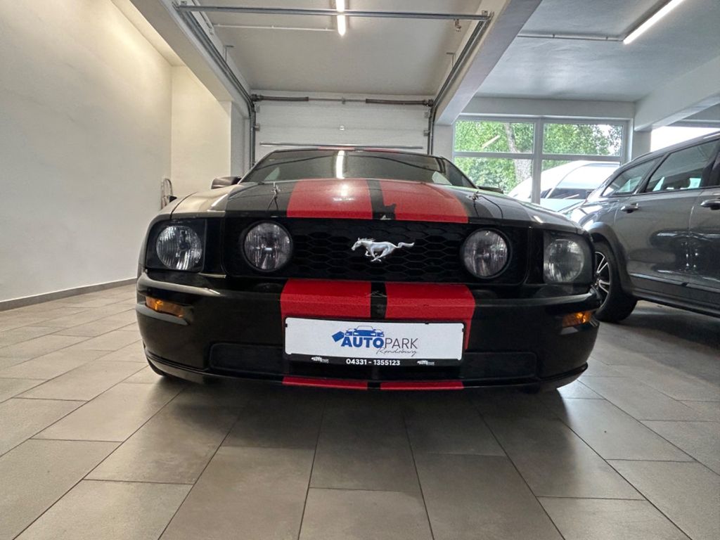 Ford Mustang GT Coupe, kein Tüv !