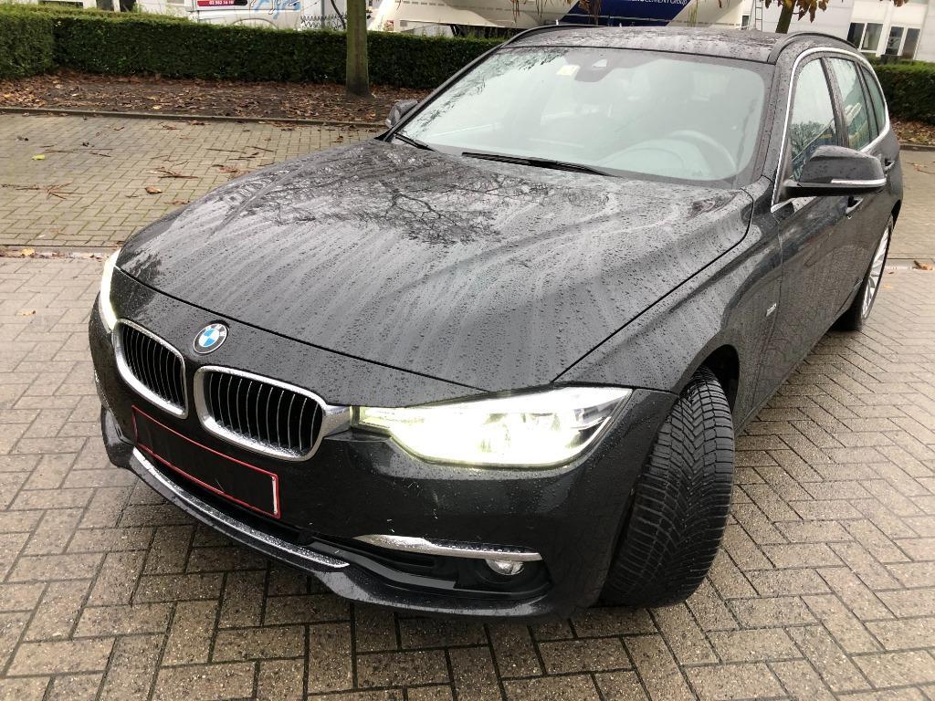 BMW 318d touring automatique luxe