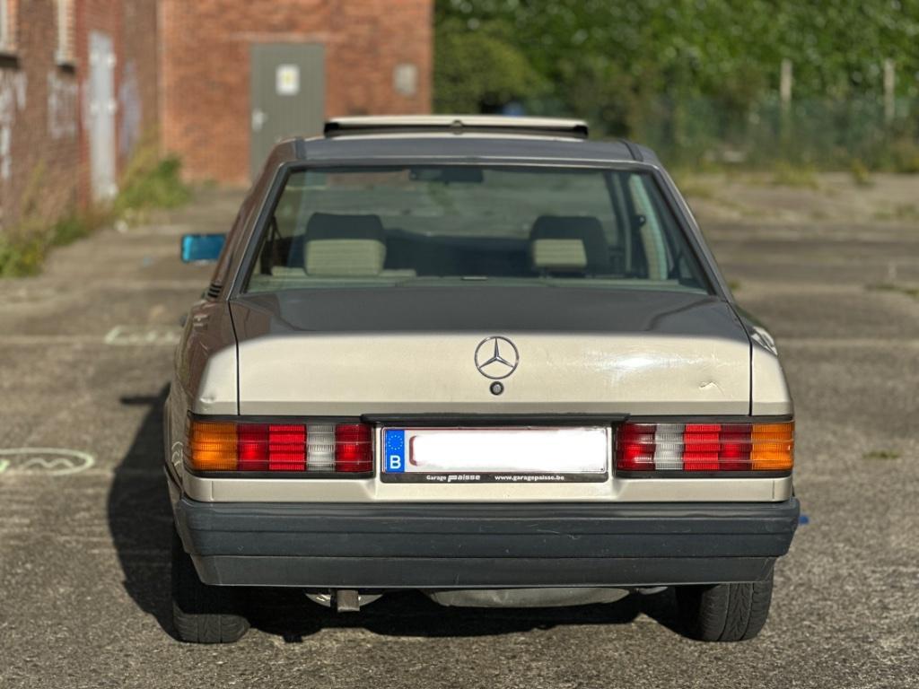 Mercedes 190e 2.3i oldtimer