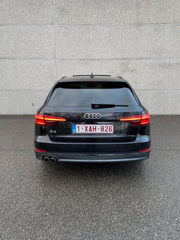 Audi A4 S-line / Matrix LED / Pano / 3.0 V6