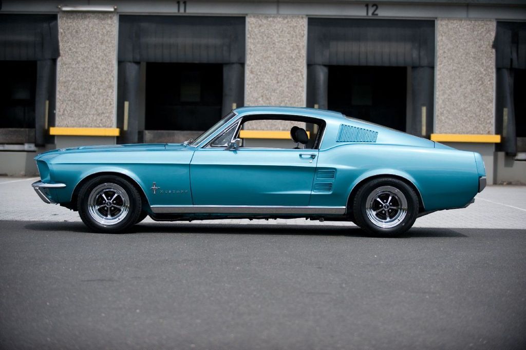 Ford Ford Mustang Fastback