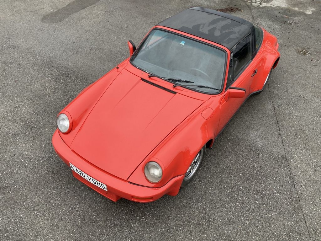 Porsche 911 2.4 T Targa