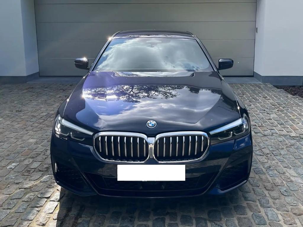 BMW 545e XDrive