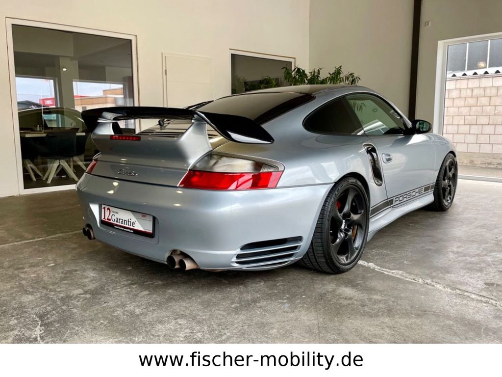 Porsche 911 Turbo / Schalter / BOSE / GT-2 Optik / BRD