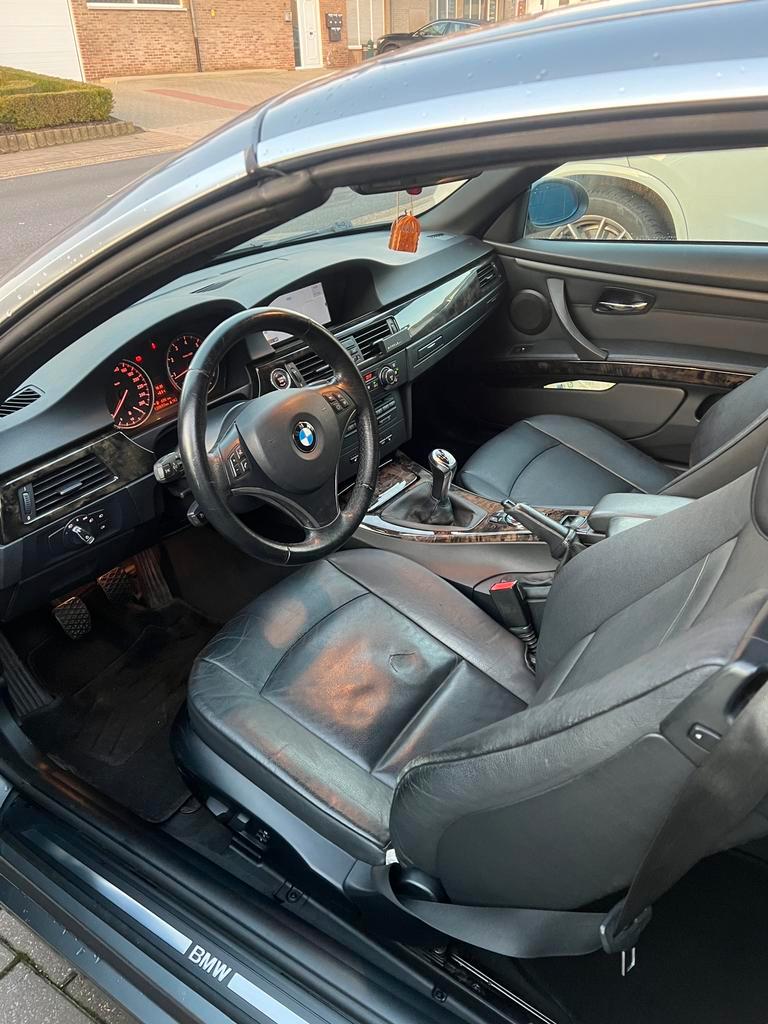 BMW 320i E93 Cabrio ~ Full option ~ Dealer onderhouden