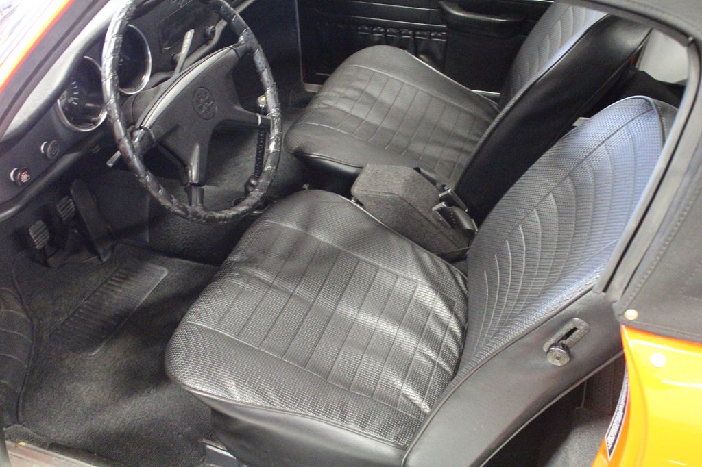 Volkswagen Karmann Ghia Cabrio   Restauriert & Top Zustand