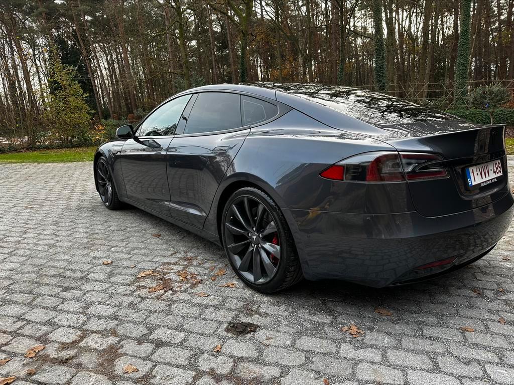 Model S 90D - Performance + Night Pack - Free Supercharger -