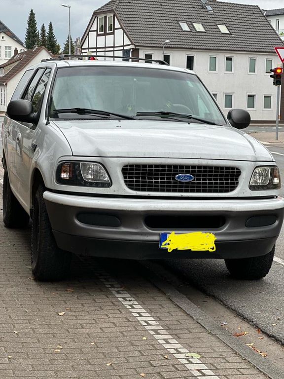 Ford Expedition XLT 5.4 L LPG 8 Sitzer V8 Tausch