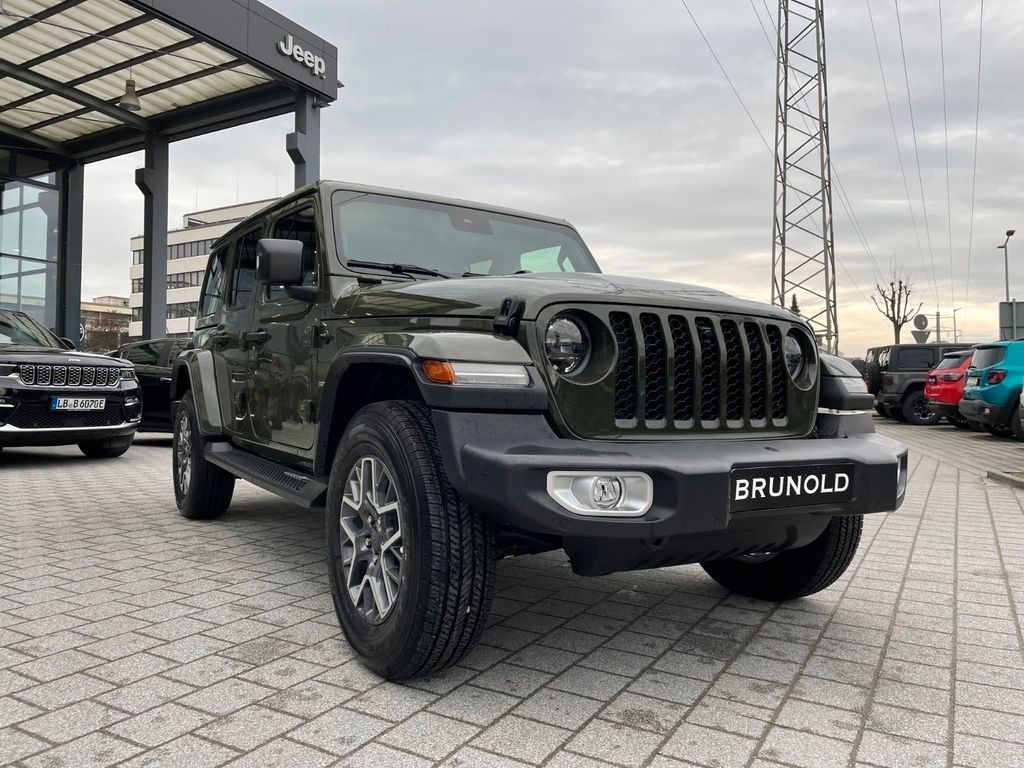 Jeep Wrangler Unlimited Plug-In Hybrid Sahara