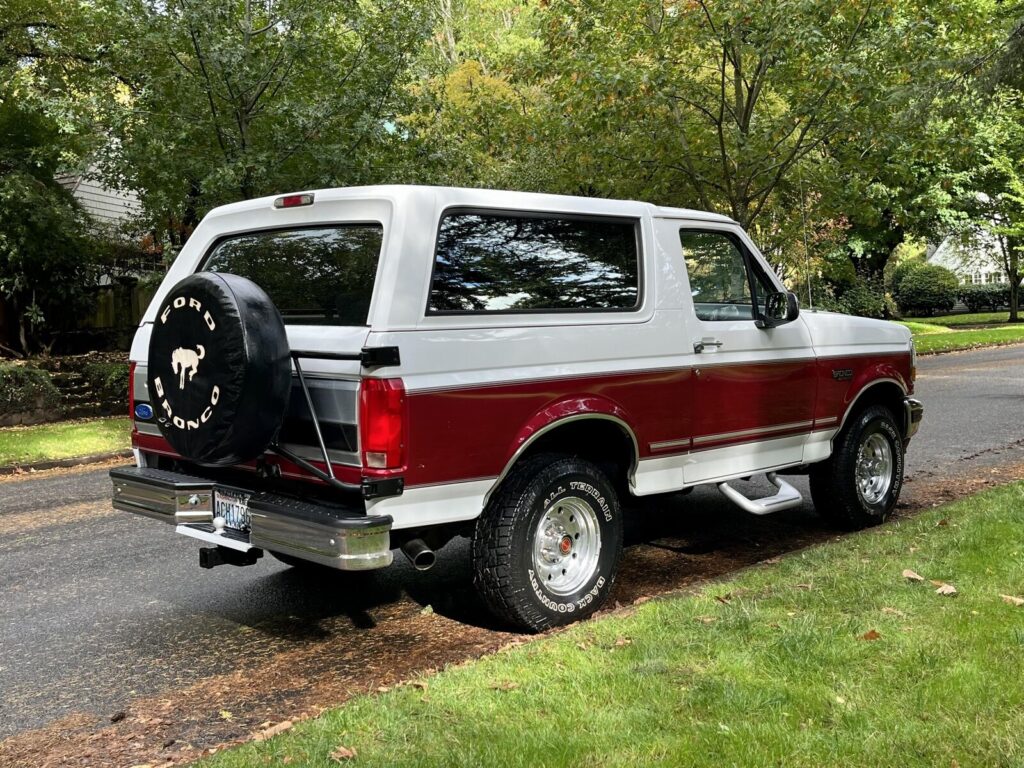 1994 Ford FORD,BRONCO,SUV,4X4,OTHER XLT 4X4 5.8L V8