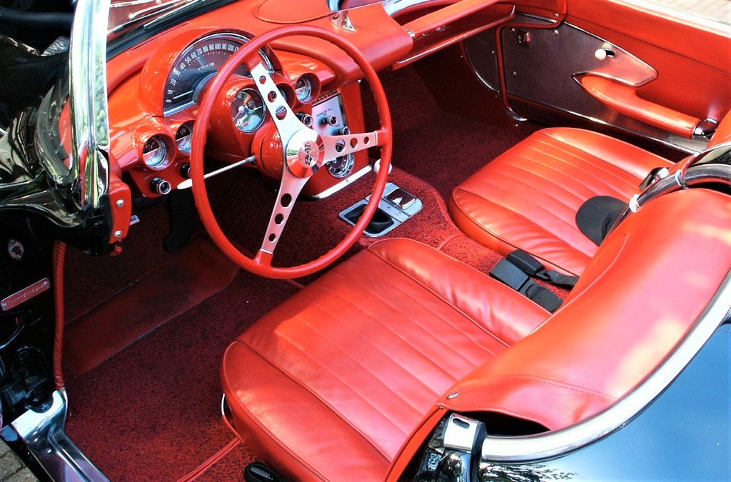 Corvette C1 -Baujahr 60 letztes Modelljahr mit Rundheck-