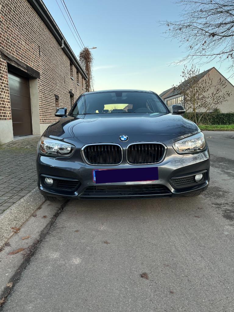 BMW 116i Hatch (2018) Essence - 67 775km en parfait état
