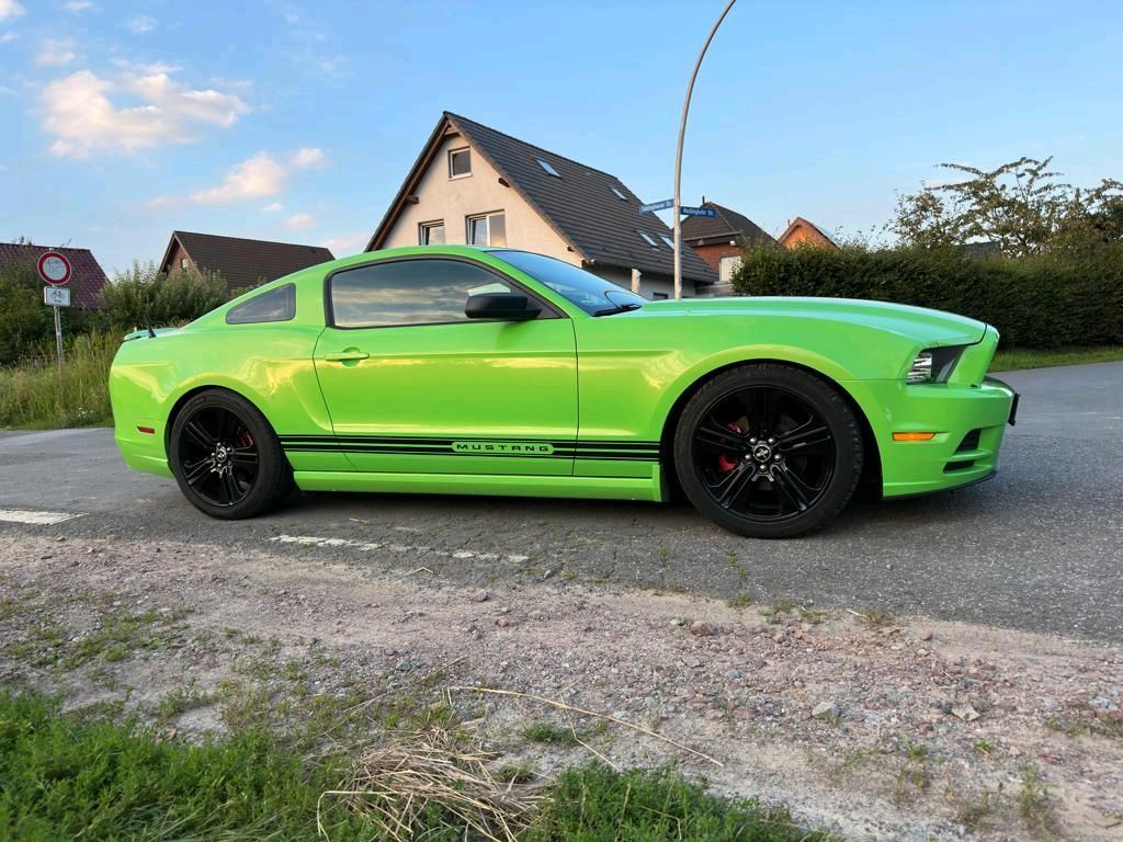 Ford Ford Mustang 3.7 V6 Automatik!!!
