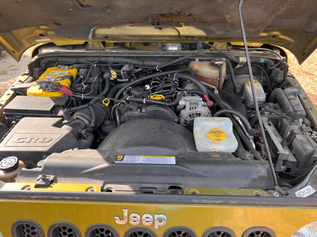 Jeep Wrangler 2.8l CRD Unlimited Sahara Automatik...