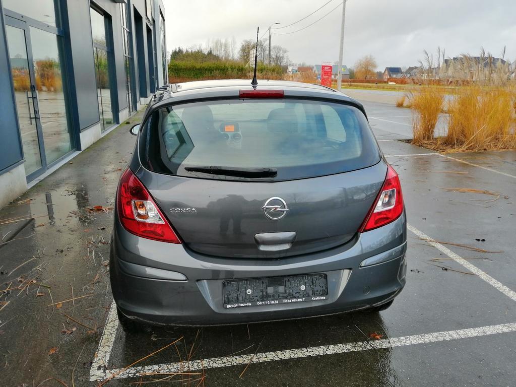 Opel Corsa 1.2 benzine gekeurd voor verkoop