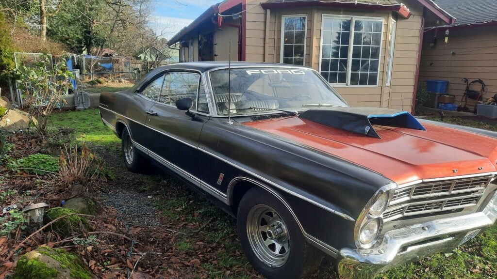 1967 Ford Galaxie stock
