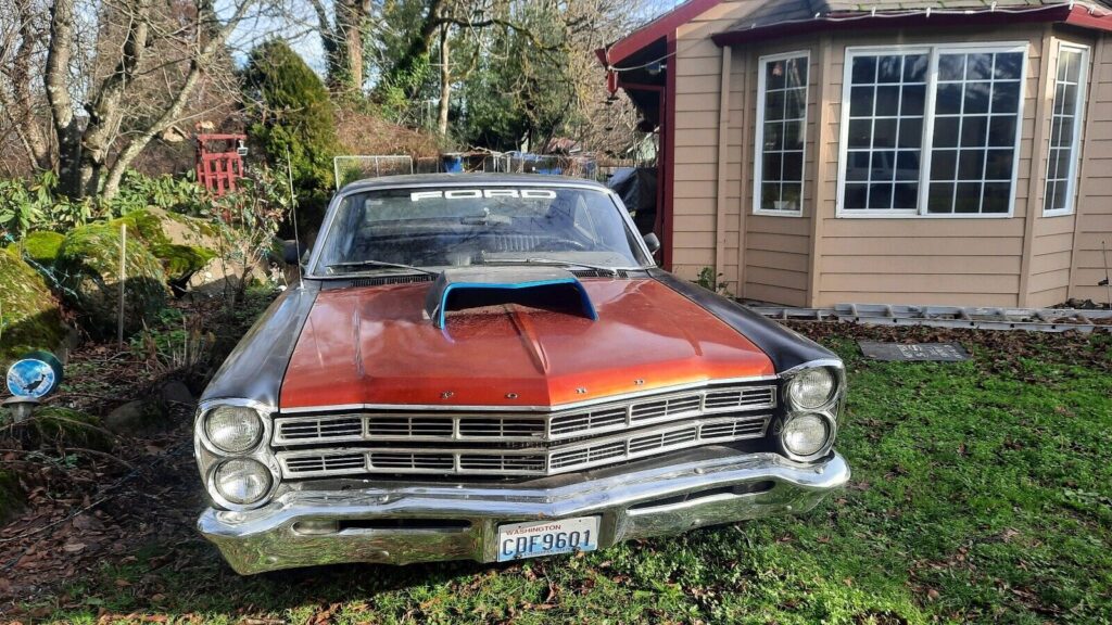 1967 Ford Galaxie stock