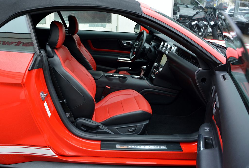 Ford Mustang GT Cabrio *LED*B&O*LEDER*KAMERA*KEYLESS*