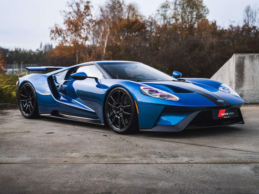 Ford GT Carbon Series / Liquid Blue
