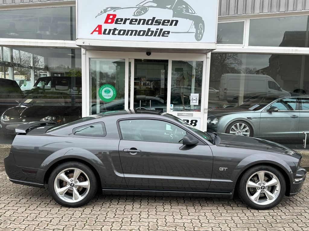 Ford Mustang GT Coupe 4.6 V8 Automatik