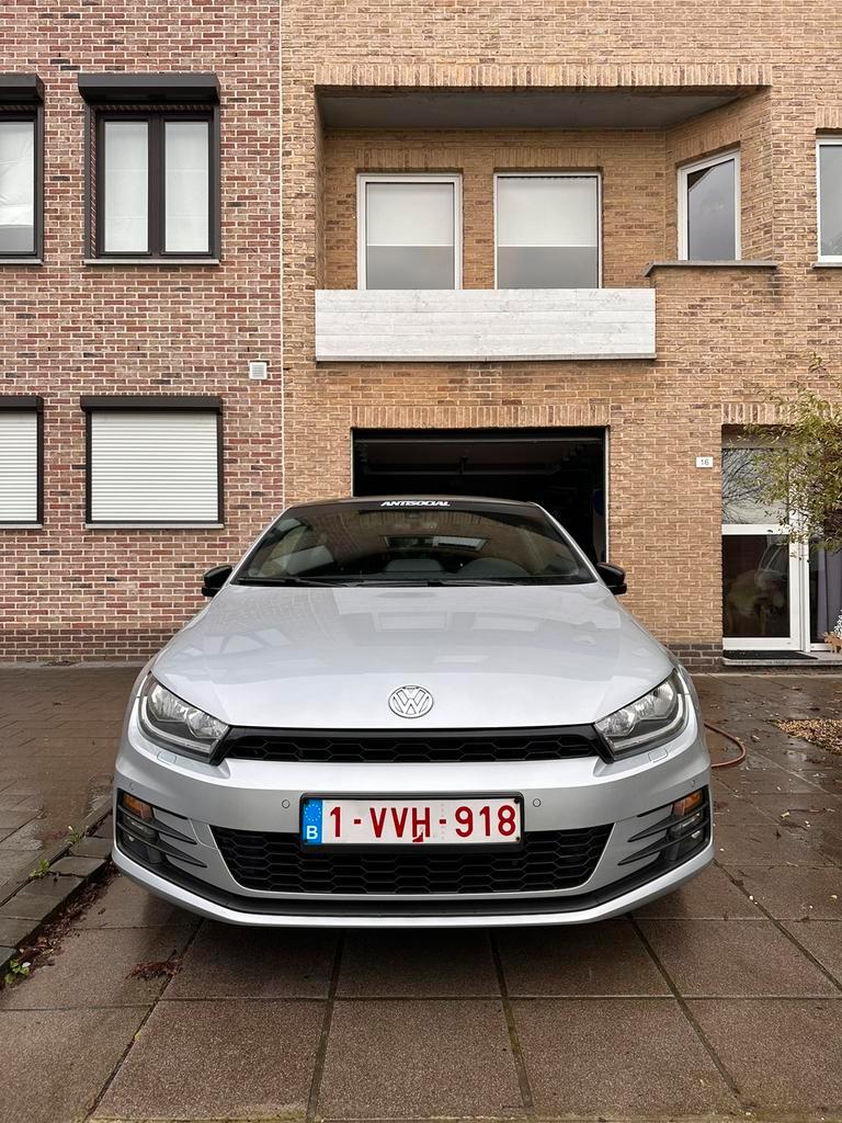 Volkswagen Scirocco 1.4L benzine 125PK met 18” Velgen