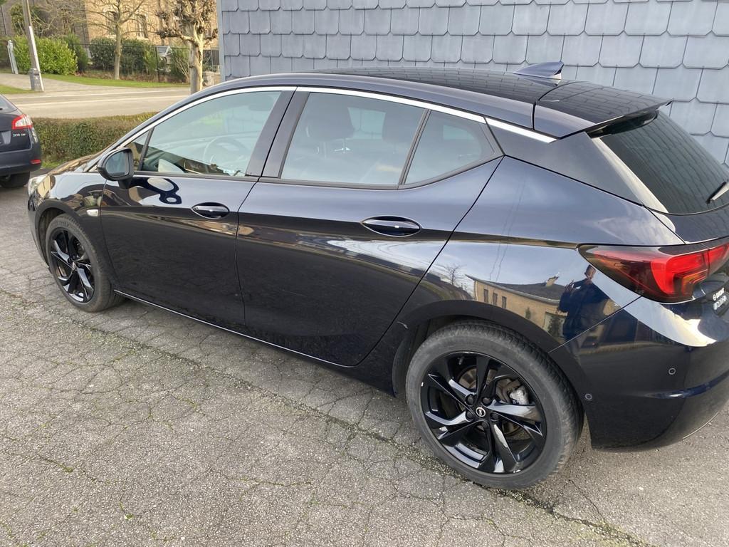 Opel Astra 1,0 full option
