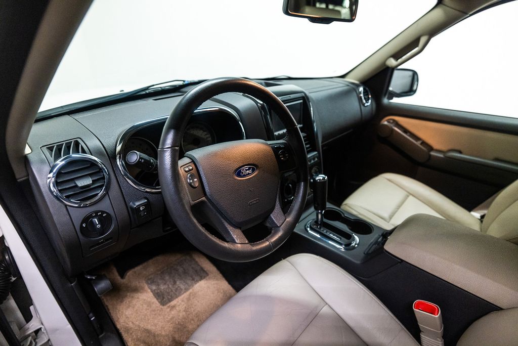 Ford Explorer 7 sitze XLT Btw auto, Fiscale waarde €