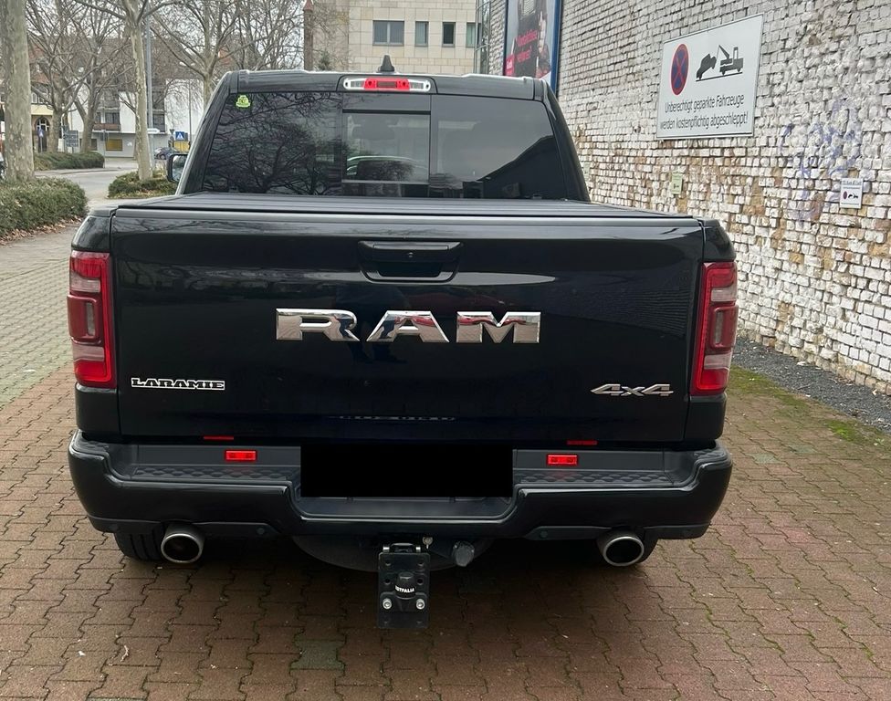 Dodge Dodge RAM 5.7 Crew Cab Laramie Sport Prins LPG