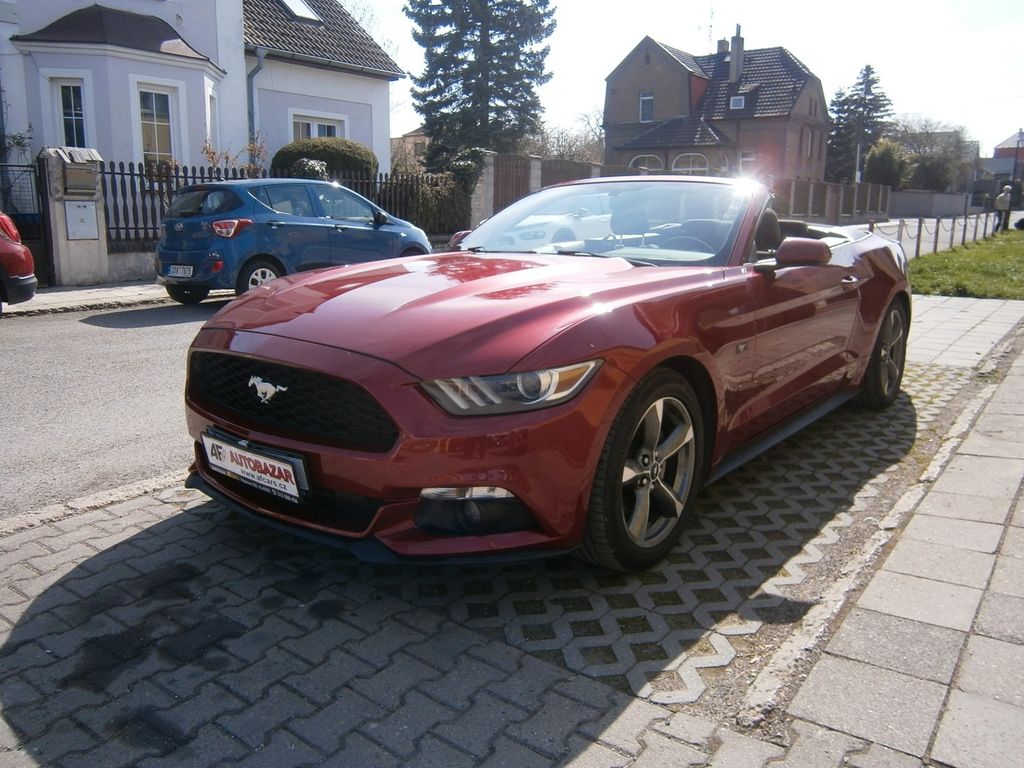 Ford Mustang 3,7 CABRIO USA