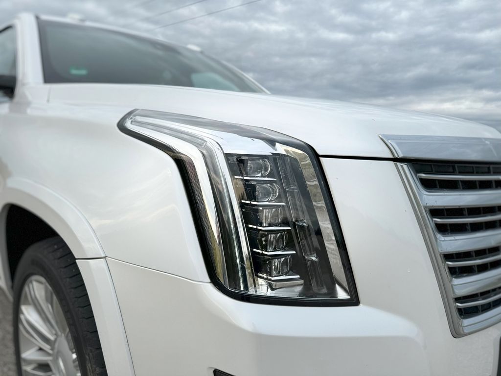 Cadillac Escalade 6.2 V8 Platinum AT Platinum AHK/TV/Bose