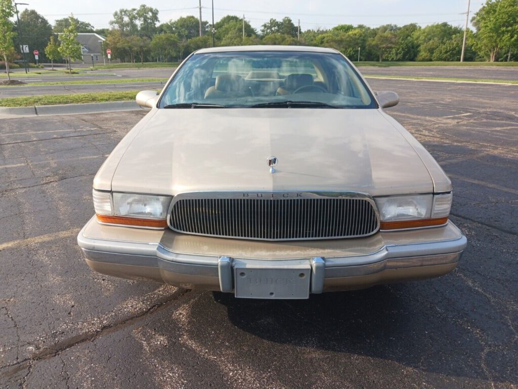 1995 Buick Roadmaster LIMITED