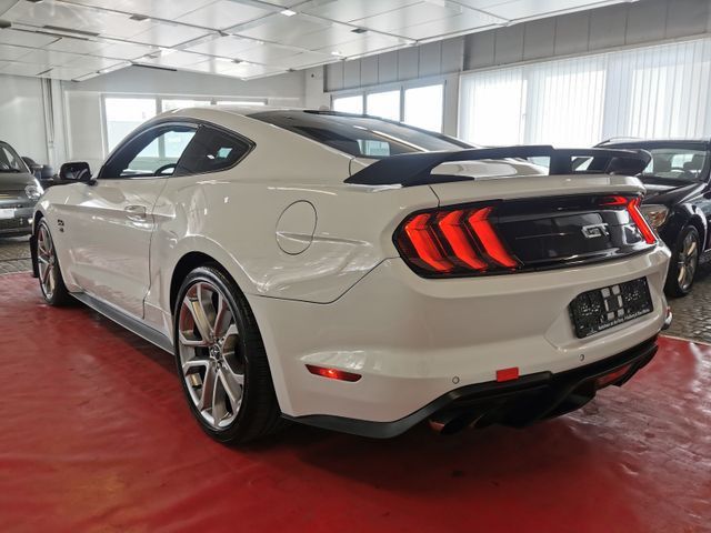 Ford Mustang 5.0 Ti-VCT V8